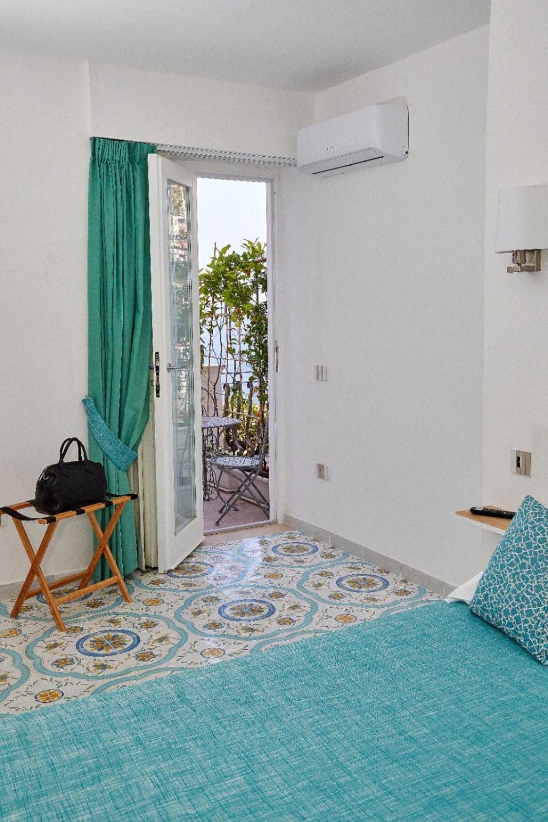 Malafemmena Guest House Capri Quarto foto